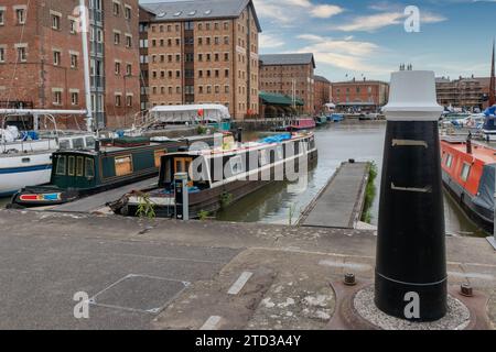 Narrowboats moored in Victoria Basin , Gloucester Docks, Gloucestershire, England, UK. Stock Photo