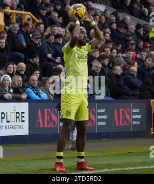 LONDON, ENGLAND - DECEMBER 16: Sorba Thomas of Huddersfield Town during the Sky Bet Championship match between Millwall and Huddersfield Town at The Den on December 16, 2023 in London, England. (Photo by Dylan Hepworth/MB Media) Stock Photo