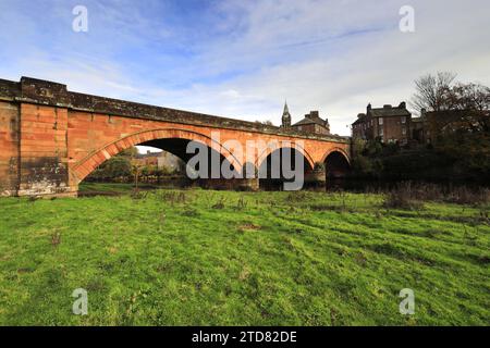 The river Annan, road bridge and town hall, Annan town, Dumfries and Galloway, Scotland, UK Stock Photo