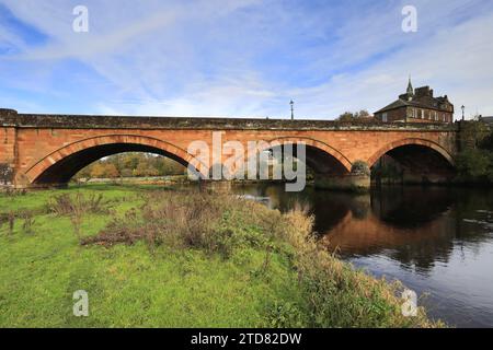 The river Annan, road bridge and town hall, Annan town, Dumfries and Galloway, Scotland, UK Stock Photo