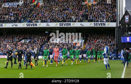 Ipswich, UK. 16th Dec, 2023. Teams walk onto the pitch during the Ipswich Town FC v Norwich City FC sky bet EFL Championship match at Portman Road, Ipswich, England, United Kingdom on 16 December 2023 Credit: Every Second Media/Alamy Live News Stock Photo