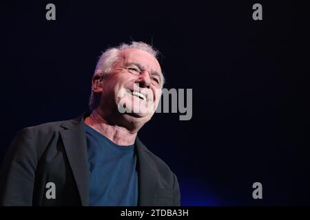 The singer Víctor Manuel performs during the end of tour concert at the Wizcenter in Madrid. December 17, 2023 Spain Stock Photo