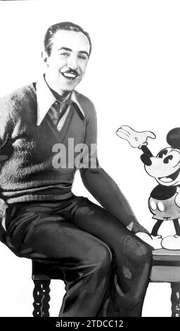 12/31/1929. The famous cartoon mouse, Mickey Mouse, with his Creator, Walt Disney. Credit: Album / Archivo ABC Stock Photo