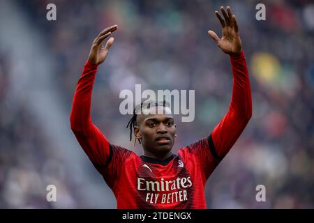 Milan, Italy. 18 December 2023. Alessandro Florenzi of AC Milan hugs ...