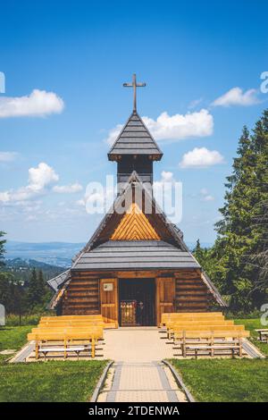 Front view of wooden Chapel of Our Lady of the Rosary at the Gubalowka hill in Zakopane Stock Photo