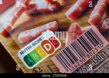 Nutri-Score D - real photo of the logo on the packaging of a food product in France Stock Photo