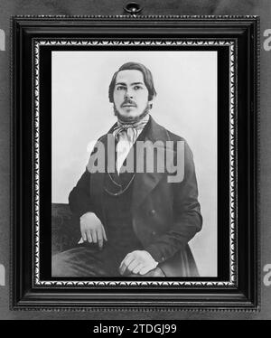 An early photograph of Engels, thought to show him aged 20–25 (c. 1840–45). Stock Photo