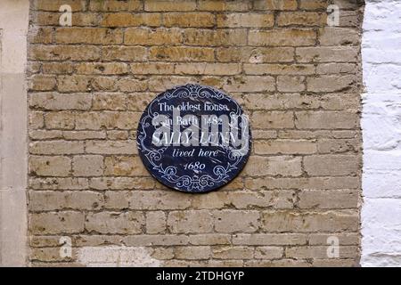 Wall plaque outside Sally Lunn's Eating House, Bath reputedly oldest house in Bath 1482. December 2023 Stock Photo