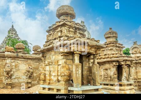 Kailasanathar ancient temple entrance decorated with idol statues decoration, Kanchipuram, Tondaimandalam region, Tamil Nadu, South India Stock Photo