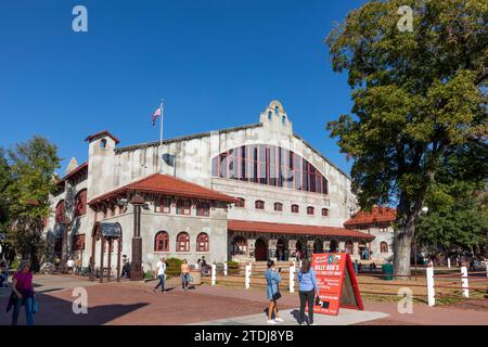 Fort Worth, Texas - November 4, 2023: The Live Stock Exchange building located in the famous Stockyards is now home to the North Fort Worth Historical Stock Photo