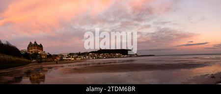 A wintery dusk at the South Bay in Scarborough. Stock Photo