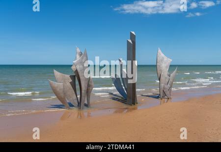 Sculpture at Omaha beach which was one of the five areas of the Allied invasion of German-occupied France in the Normandy landings on 6 June 1944. It´ Stock Photo