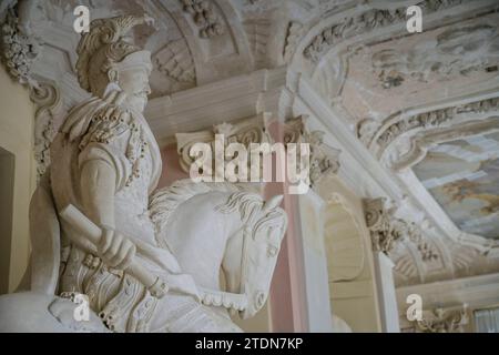 Statue König Johann III. Sobieski, Schloss Wilanow, Warschau, Woiwodschaft Masowien, Polen *** Statue of King John III Sobieski, Wilanow Castle, Warsaw, Mazovian Voivodeship, Poland Stock Photo