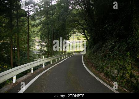 Winding roads in the mountains of the Wakayama Peninsula in Japan Stock Photo