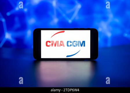 Discover the new CMA CGM Mobile App - YouTube