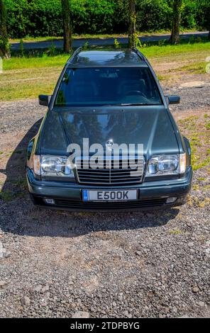 W124 Mercedes E500 estate, German super car station wagon Stock Photo ...