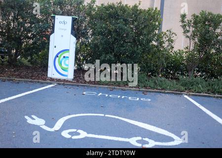 Paredes, Asturias, Spain. 19th Dec, 2023. Paredes, Spain, December 19, 2023: An empty charging point for electric cars during ANFAC reports that more than 25% of charging points for electric cars are not working, on December 19, 2023, in Paredes, Spain. (Credit Image: © Alberto Brevers/Pacific Press via ZUMA Press Wire) EDITORIAL USAGE ONLY! Not for Commercial USAGE! Stock Photo