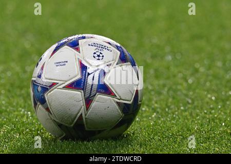 ANTWERP - official Champions League ball season 2023 2024 Adidas UCL Pro football during the UEFA Champions League group H match between Royal Antwerp FC and FC Barcelona at the Bosuil Stadium on December 13, 2023 in Antwerp, Belgium. ANP | Hollandse Hoogte | GERRIT VAN COLOGNE Stock Photo