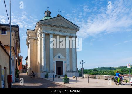 Puegnago sul Garda: church Chiesa di Santa Maria della Neve in district Raffa in Brescia, Lombardia, Lombardy, Italy Stock Photo