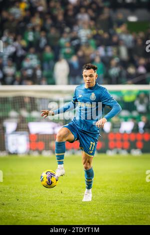 Lisbon, Portugal. 18th Dec, 2023. Kepler Laveran de Lima known as Pepe of FC Porto in action during the Liga Portugal Betclic match between Sporting CP and FC Porto at Estadio Jose Alvalade. (Final score: Sporting CP 2 - 0 FC Porto) (Photo by Henrique Casinhas/SOPA Images/Sipa USA) Credit: Sipa USA/Alamy Live News Stock Photo