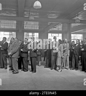 Guests in line during reception ca. 1950 Stock Photo