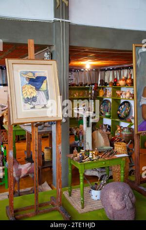 Venetian Glass Samples on display at Diego Rivera and Frida Kahlo Studio and House in Mexico City, Mexico Stock Photo