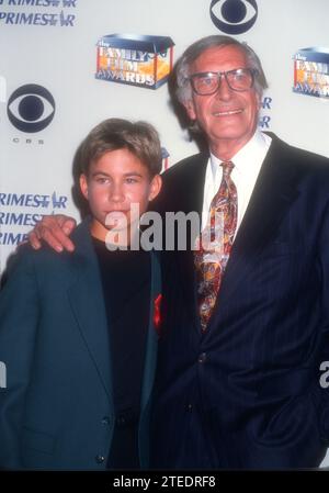 Los Angeles, California, USA 22nd August 1996 Actor Jonathan Taylor Thomas and Actor Martin Landau attend the World Film InstituteÕs Family Film Awards at CBS Television City on August 22, 1996 in Los Angeles, California, USA. Photo by Barry King/Alamy Stock Photo Stock Photo