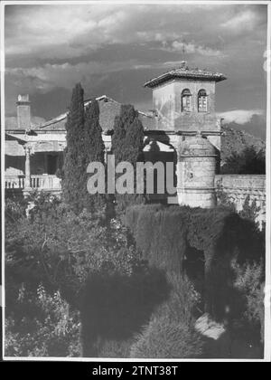 12/31/1952. Palace of Don Álvaro de Luna, on the Vidrios scaffold (Madrid). Credit: Album / Archivo ABC / Rueda Stock Photo