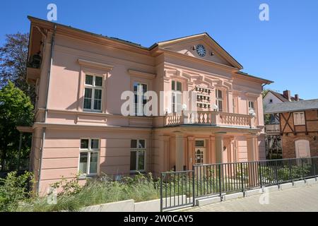 Villa Doctores, Seestraße, Heringsdorf, Usedom, Mecklenburg-Vorpommern, Deutschland Stock Photo