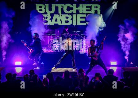 Oslo, Norway. 11th, December 2023. The American heavy metal band Butcher Babies performs a live concert at Vulkan Arena in Oslo. Here vocalist Heidi Shepherd is seen live on stage. (Photo credit: Gonzales Photo - Ketil Martinsen). Stock Photo