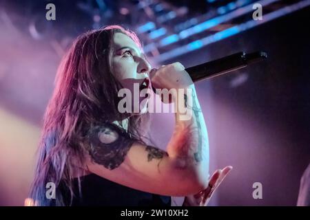 Oslo, Norway. 11th, December 2023. The Ukrainian melodic metal band IGNEA performs a live concert at Vulkan Arena in Oslo. Here vocalist Helle Bohdanova is seen live on stage. (Photo credit: Gonzales Photo - Ketil Martinsen). Stock Photo