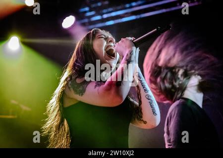 Oslo, Norway. 11th, December 2023. The Ukrainian melodic metal band IGNEA performs a live concert at Vulkan Arena in Oslo. Here vocalist Helle Bohdanova is seen live on stage. (Photo credit: Gonzales Photo - Ketil Martinsen). Stock Photo