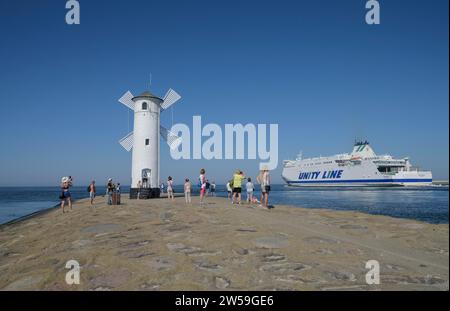Holidaymaker, Muehlenbake, Stawa Mlyny, ferry Unity Line, Baltic Sea, ÅšwinoujÅ›cie, West Pomeranian Voivodeship, Poland Stock Photo