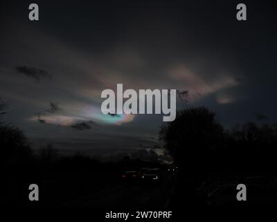 Aylesford, Kent, UK. 21st Dec, 2023. UK Weather: stunning Nacreous clouds seeen above Aylesford nr Maidstone in Kent this evening. Credit: James Bell/Alamy Live News Stock Photo