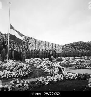 The honorary cemetery Bloemendaal in Overveen ca. November 27, 1945 Stock Photo