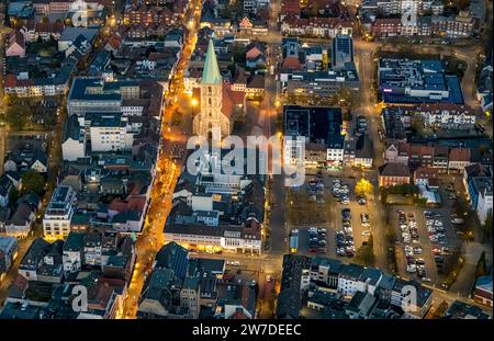 Aerial view, night shot, city center with Ritterstraße and Weststraße up to the Protestant Pauluskirche, Mitte, Hamm, Ruhr area, North Rhine-Westphali Stock Photo