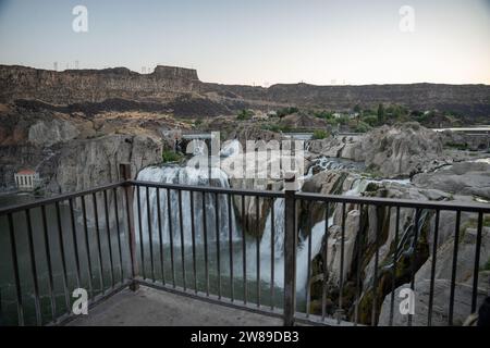hoshone Falls at Sunrise in Twin Falls, Idaho.  Also called Niagara Falls of the west.  Shot on a mirrorless camera.  Beautiful waterfall. at sunrise. Stock Photo