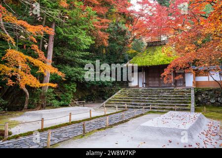 Gate to Honen-in Temple. Maple trees turn red in autumn. Kyoto, Japan. Stock Photo