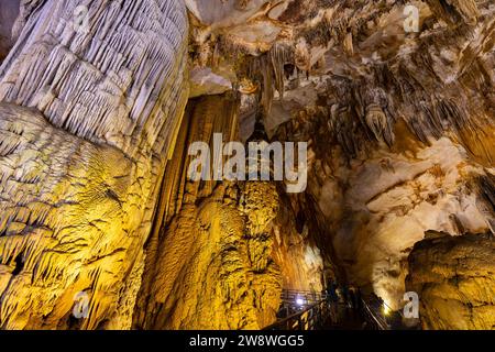 The Paradise Cave at Phong Nha Ke Bang in Vietnam Stock Photo