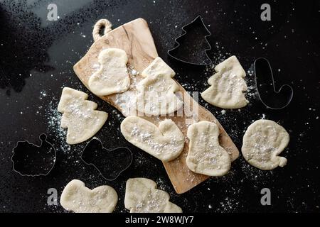 Freshly baked christmas cookies on board Stock Photo