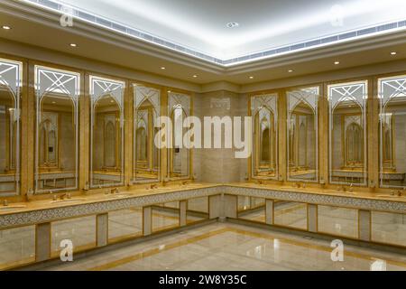 Qasr Al Watan, Presidential Palace, interior view, Abu Dhabi, United Arab Emirates Stock Photo