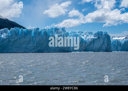 Glacier Perito Moreno. Beautiful landscape in Los Glaciares National Park, El Calafate, Argentina Stock Photo