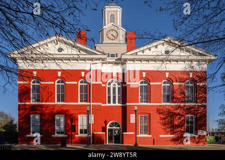 Historic Johnson County Courthouse, built in 1895, in downtown Wrightsville, Georgia. (USA) Stock Photo