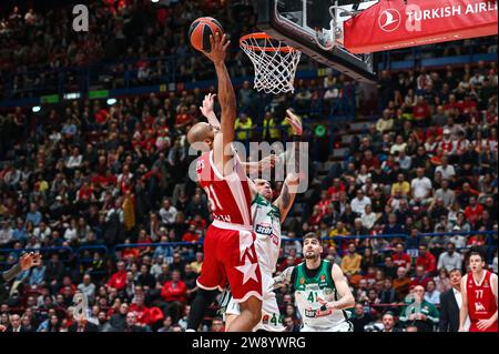 Milano, Lombardy, Italy. 22nd Dec, 2023. 31 SHAVON SHIELDS of EA7 Emporio Armani Milan during the Euroleague, Round 16, match between EA7 Emporio Armani Milan and Panathinaikos Aktor Athens at Mediolanum Forum on December 22, 2023, in Milano, Italy. (Credit Image: © Stefanos Kyriazis/ZUMA Press Wire) EDITORIAL USAGE ONLY! Not for Commercial USAGE! Stock Photo