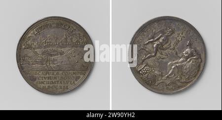 's-Hertogenbosch, Midwow Menby on the construction of the Steenweg from' s-Hertogenbosch to Eindhoven, Theodorus Everardus van Berckel, 1741  Silver medal. Front: View of Stad from the south side under Pennel with inscription; In the foreground: St. Antononeschans, Fort Isabella and Straatweg; Right: two boats, seven haystacks and lawn mower with scythe on the right; Cut: Inscription. Rendant: floating Mercury holds hose relief in the left hand, while he is sitting for him sitting in front of him, representing the city of 's-Hertogenbosch, which leans on coat of arms, points to Baal, Horn of a Stock Photo