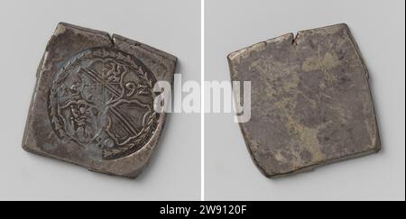 Eighty Kreuzer, emergency coin from Strasbourg, driven during the siege by Johan Georg Keurvorst van Brandenburg, Anonymous, 1592 coin. siege coin Unilateral, diamond -shaped silver emergency coin. Front: Three coats of arms between the year above figure 80 within leaf rack. Reverse: Blanco Strasbourg (France) silver (metal) striking (metalworking)  Strasbourg (France) Stock Photo