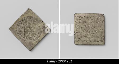 Half Daalder, emergency coin from Groningen, beaten during the siege, Anonymous, 1672 coin. siege coin diamond -shaped emergency coin with rounded corners, at the top right small crack. Front: Crowned coat of arms between value indication within the change. Reverse: inscription 'Gronijngen Kondt Stant Beholdt van het Landt has GOODTS GOODS GEBROCKEN des VIEANTS Power Groningen silver (metal) striking (metalworking) / engraving  Groningen Stock Photo