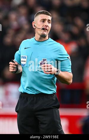 Referee Robert Jones during the Premier League match at Villa Park ...