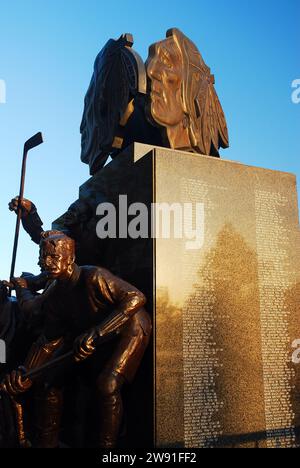 A statue at the United Center honors those who wore a Chicago Blackhawks jersey Stock Photo