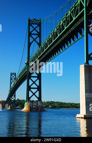 The Bristol Mt Hope Suspension Bridge spans a short strait in the Narragansett Bay, connect two towns in Rhode Island Stock Photo